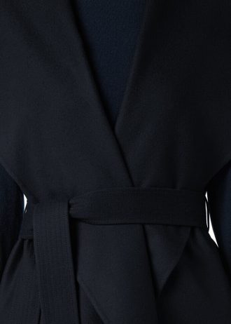 Adriano Royal Lightness