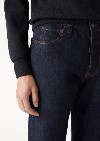 Jeans Kamen