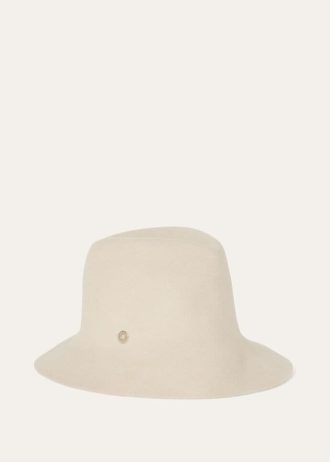 Mon chapeau de voyage