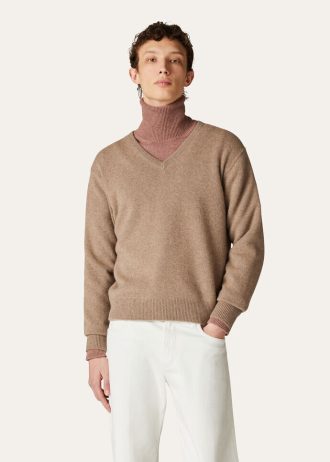 Pull col V Loro Pull col V Loro