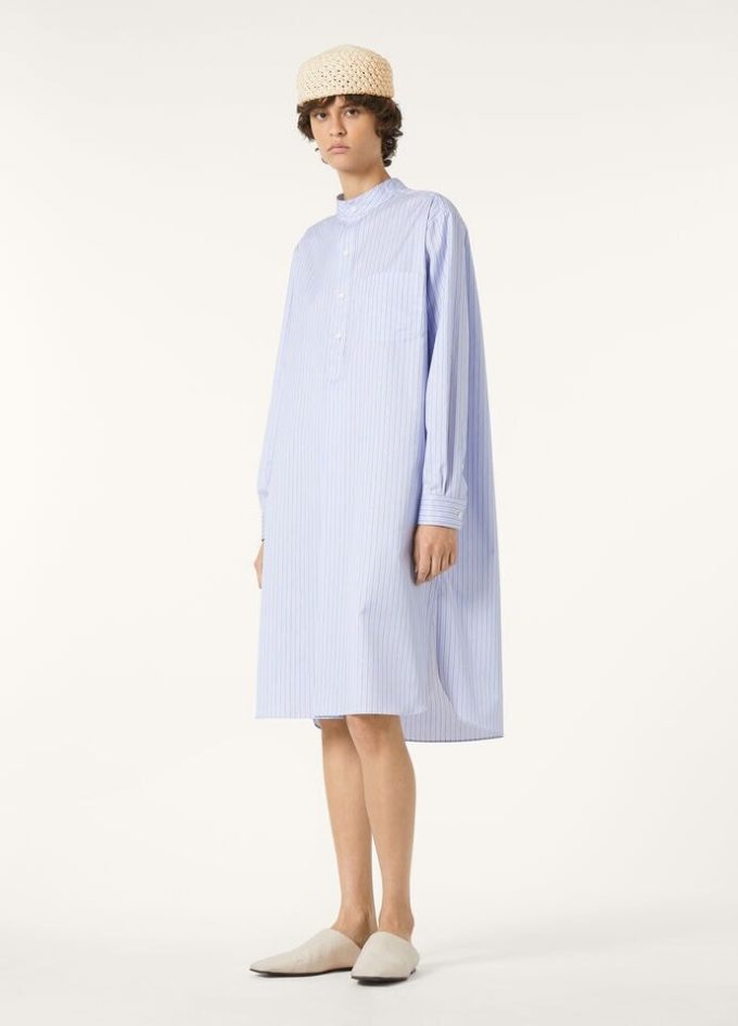 Robe Catlin Robe Catlin