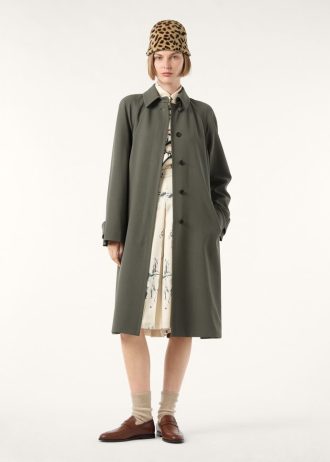 Trench-coat Gurley